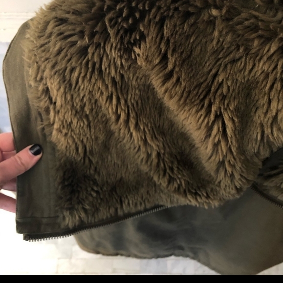 VINCE Military Coat - Picture 4 of 6